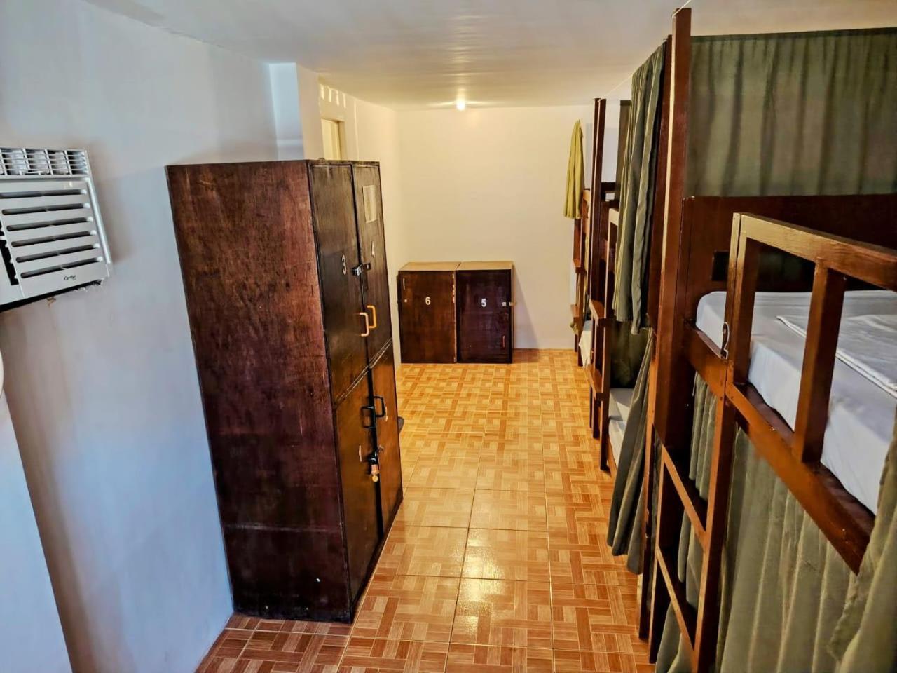 Chill Out Hostel Balabag  Екстериор снимка
